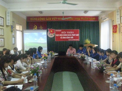 Hội thảo thực hiện chính sách pháp luật về bình đẳng giới