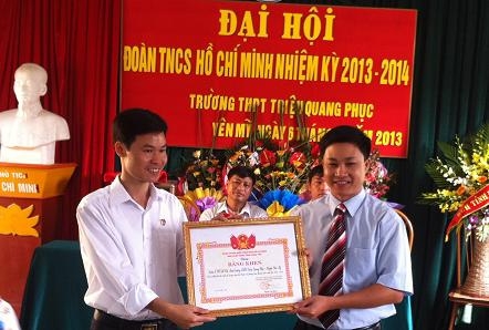 Yên Mỹ chỉ đạo Đại hội Đoàn trường THPT Triệu Quang Phục nhiệm kỳ 2013 - 2014