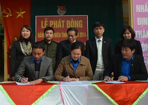 HUYỆN ĐOÀN KHOÁI CHÂU RA QUÂN NĂM THANH NIÊN TÌNH NGUYỆN 2014