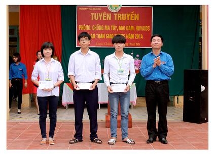 Đoàn thanh niên Công an tỉnh ra quân tình nguyện mùa Đông