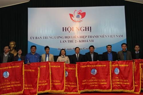 "Tôi yêu Tổ Quốc tôi" được lựa chọn là chủ đề công tác năm 2015 của Hội LHTN Việt Nam