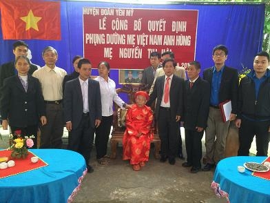 Huyện đoàn Yên Mỹ nhận phụng dưỡng Mẹ Việt Nam anh hùng