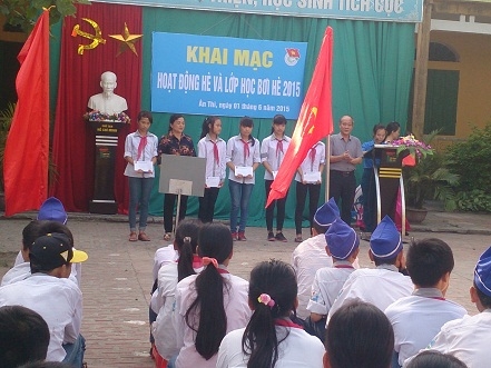 Sôi nổi ra quân hoạt động hè 2015