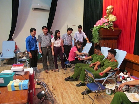 Yên Mỹ phát động chiến dịch thanh niên, học sinh – sinh viên  tình nguyện hè 2015 và tổ chức hiến máu tình nguyện