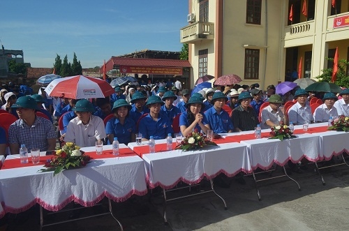 Ban Thường vụ tỉnh Đoàn chỉ đạo đồng loạt ra quân “Ngày Chủ nhật xanh”