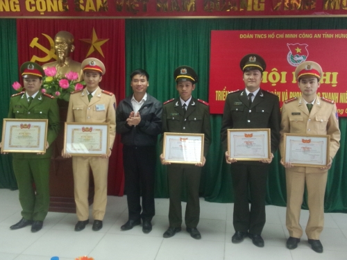 Đoàn thanh niên Công an tỉnh  Triển khai nhiệm vụ công tác Đoàn và phong trào thanh niên năm 2016