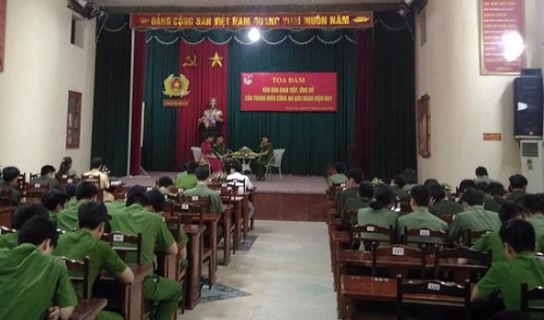 ĐOÀN THANH NIÊN CÔNG AN TỈNH TỔ CHỨC TỌA ĐÀM “Văn hóa ứng xử của thanh niên Công an trong giai đoạn hiện nay”
