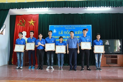 Tổng kết đợt cao điểm chiến dịch “Thanh niên, học sinh, sinh viên tình nguyện hè và khánh thành công trình thanh niên” năm 2016