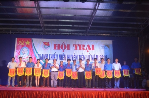 Tiên Lữ khai mạc Hội trại thanh thiếu nhi hè 2016
