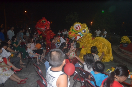Cơ quan tỉnh Đoàn tổ chức Đêm hội Trăng Rằm năm 2016