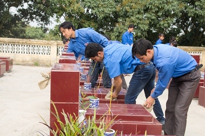 Đoàn xã Tam Đa sôi nổi các hoạt động chào mừng  Tháng Thanh niên năm 2017