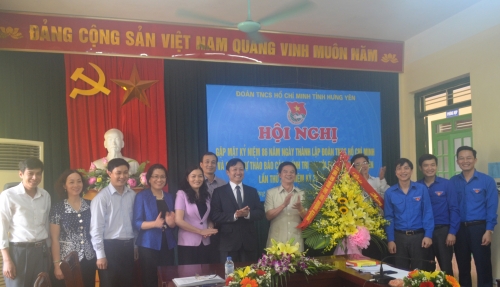 Gặp mặt kỷ niệm 86 năm ngày thành lập Đoàn và góp ý vào dự thảo báo cáo chính trị trình Đại hội Đoàn toàn tỉnh lần thứ XV nhiệm kỳ 2017- 2022