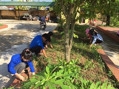 Huyện đoàn Kim Động tổ chức ra quân đồng loạt “Ngày chủ nhật xanh”