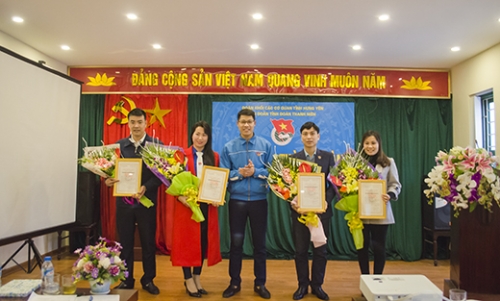 Chi đoàn Tỉnh đoàn tổ chức Lễ trưởng thành Đoàn