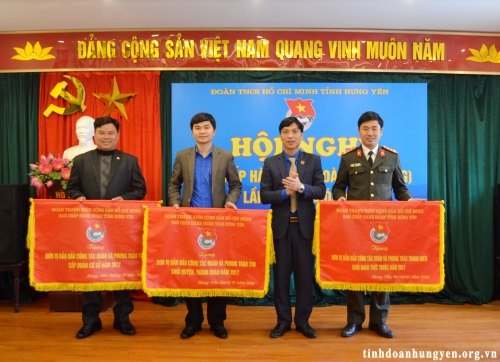 Ban Chấp hành Tỉnh đoàn tổng kết và triển khai chương trình  công tác Đoàn và phong trào thanh thiếu nhi năm 2018