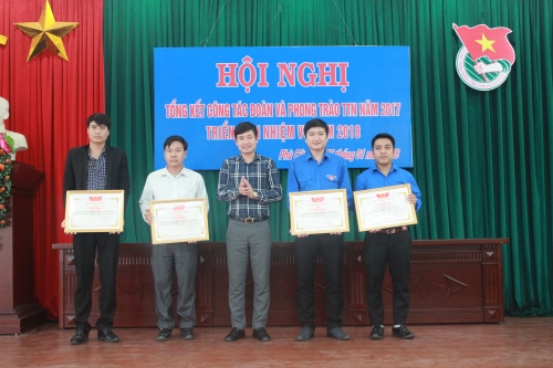 Huyện đoàn Phù Cừ triển khai chương trình công tác năm 2018