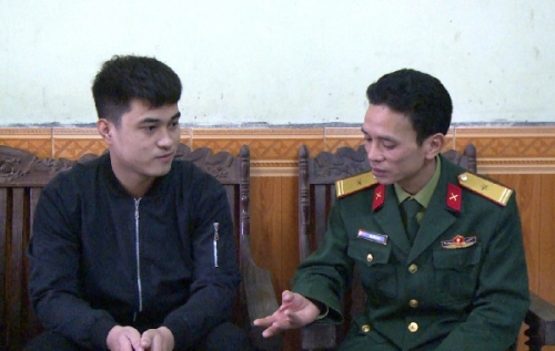 Tân binh Văn Lâm tạm gác việc học lên đường nhập ngũ