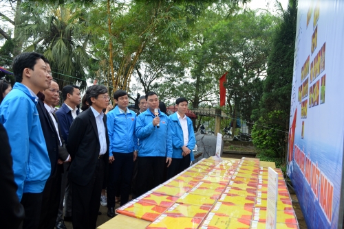 Tỉnh đoàn - Bảo tàng tuổi trẻ Việt Nam - Bảo tàng tỉnh Triển lãm “Sức sống Trường Sa - Sắc màu tình nguyện”