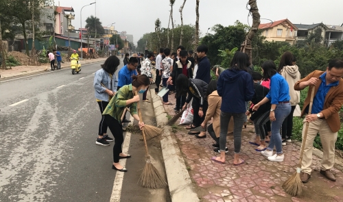 Tuổi trẻ Hưng Yên đồng loạt ra quân Ngày chủ nhật xanh  Tuần thứ ba Tháng Thanh niên năm 2018