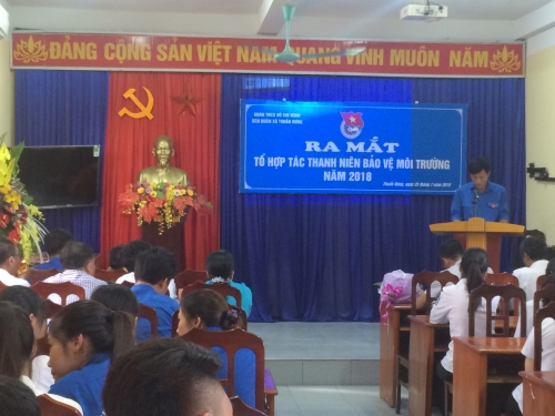 Ra mắt Tổ hợp tác thanh niên bảo vệ môi trường  và khánh thành đoạn đường Thanh niên tự quản  Sáng – Xanh – Sạch – Đẹp tại xã Thuần Hưng