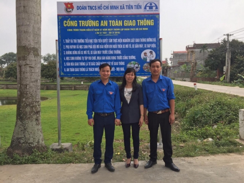 HUYỆN ĐOÀN PHÙ CỪ  KHÁNH THÀNH CÔNG TRÌNH THANH NIÊN  CHÀO MỪNG KỶ NIỆM 87 NĂM  NGÀY THÀNH LẬP ĐOÀN TNCS HỒ CHÍ MINH (26/3/1931- 26/3/2018)
