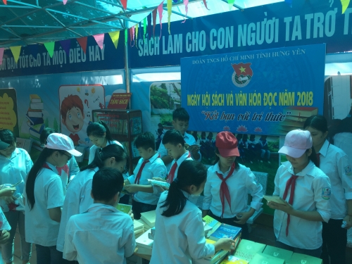 Tỉnh đoàn Hưng Yên tổ chức Ngày hội sách và văn hóa đọc năm 2018