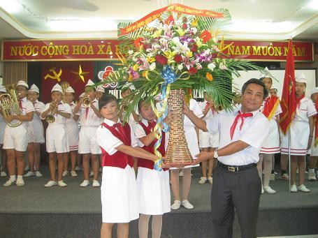 Ban Thường vụ tỉnh Đoàn - Hội đồng Đội tỉnh Tổ chức Đại hội cháu ngoan Bác Hồ tỉnh Hưng Yên lần thứ III  và Hội trại Festival Sáng tạo trẻ năm 2010